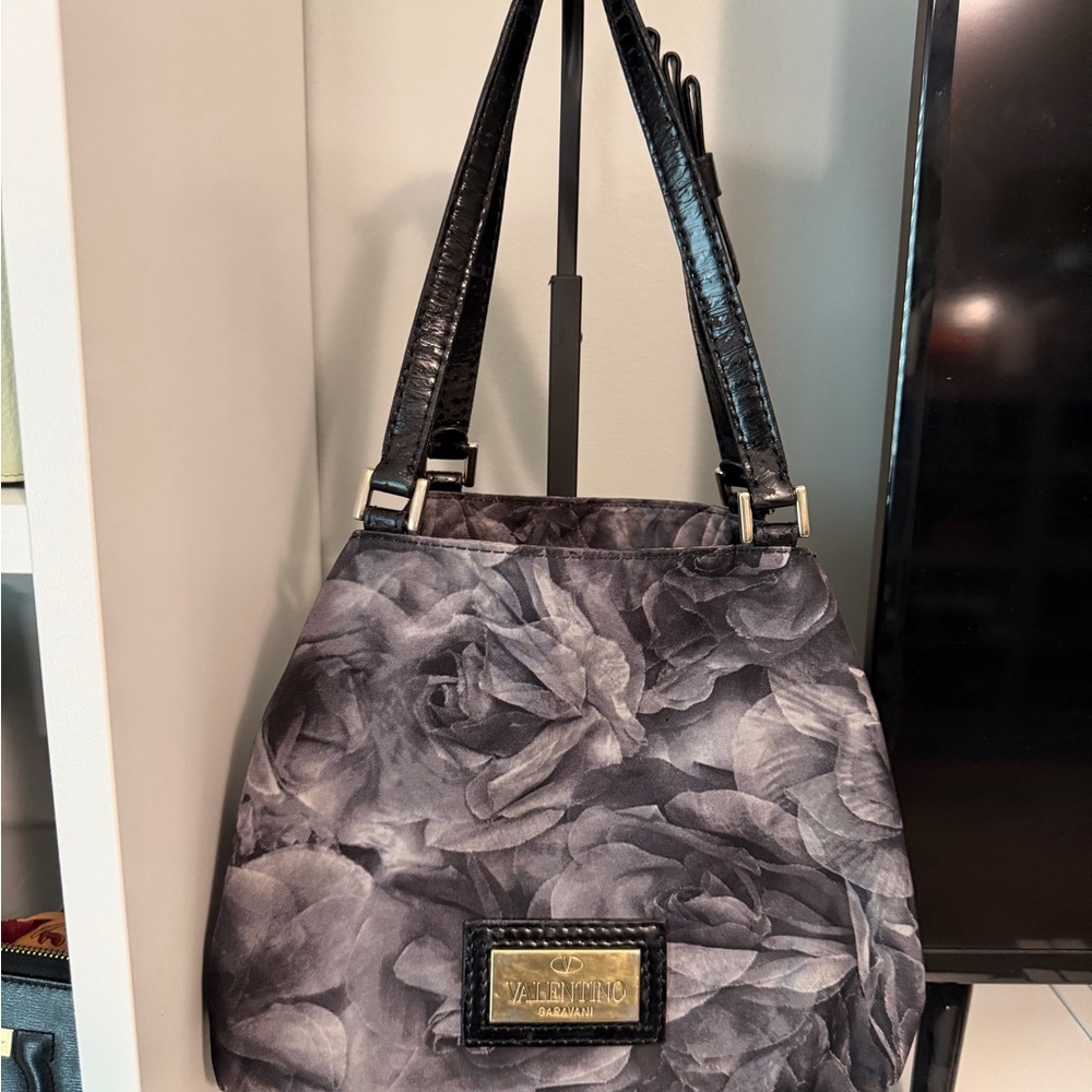Vintage Valentino Garavani Gray Floral Shoulder Bag